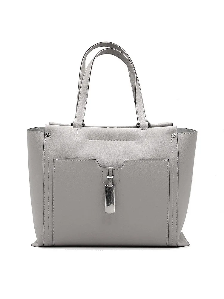 【INDIVI】飾り付きトートバッグ軽量持ちやすいブラック/ライトグレー通年【レディース】