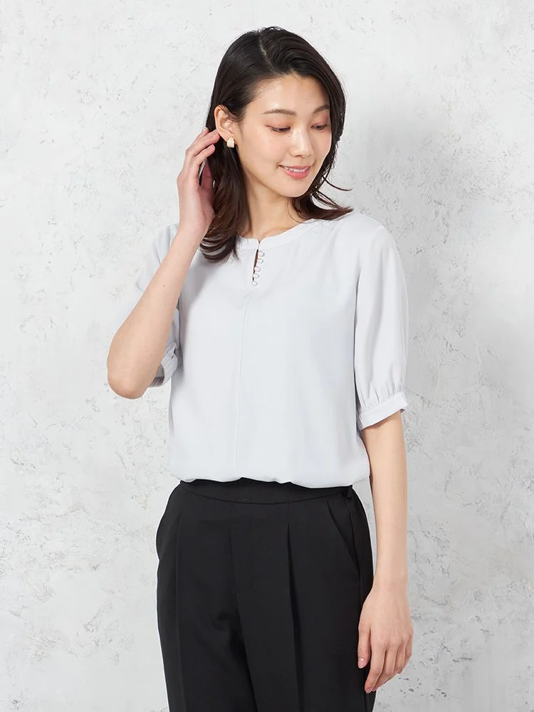 【ウォッシャブル】5分袖フロントパールブラウスUVカット透けにくい無地SOFFICE春夏【レディース】